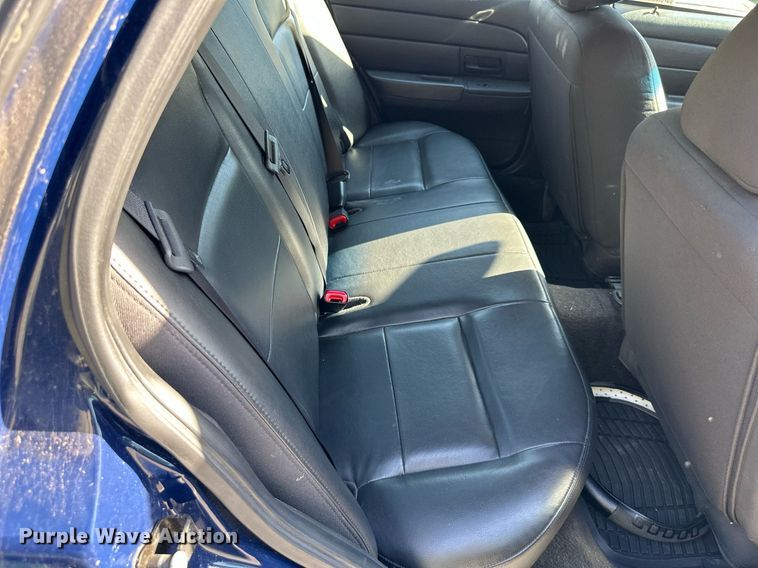 image for item DR2719 2011 Ford Crown Victoria  Police Interceptor