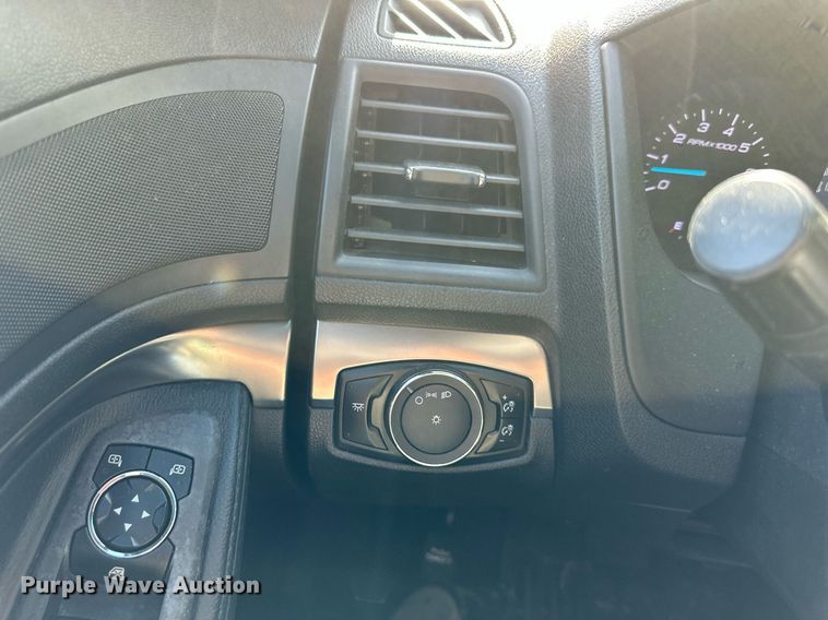 image for item DR2720 2015 Ford  Explorer SUV