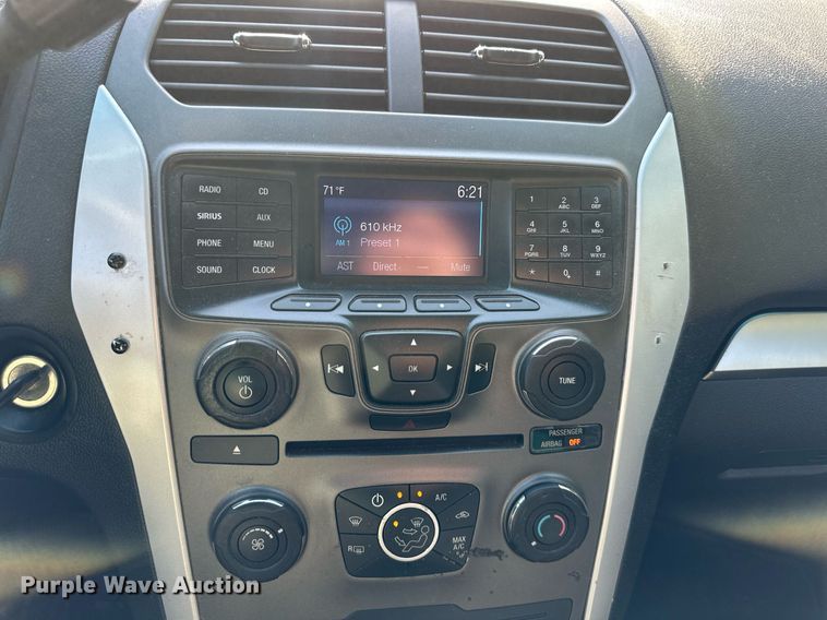 image for item DR2720 2015 Ford  Explorer SUV