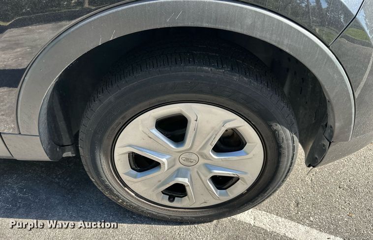 image for item DR2720 2015 Ford  Explorer SUV