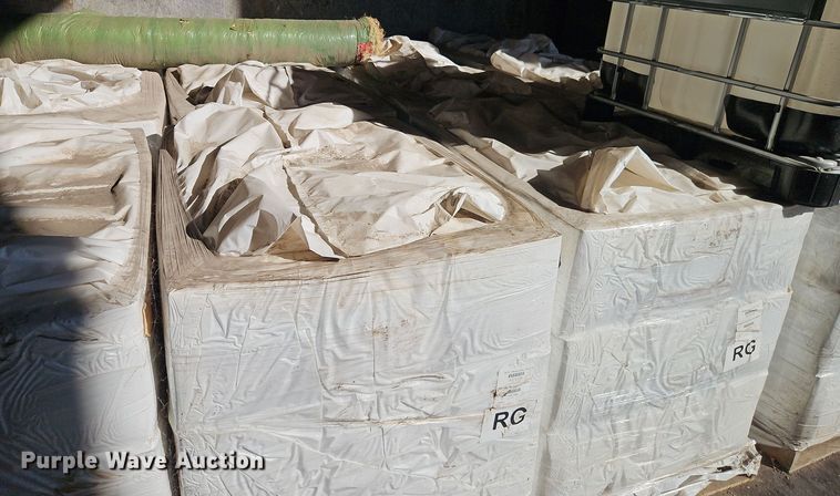 image for item DT7520 W.R. Meadows  3405 polymeric joint compound