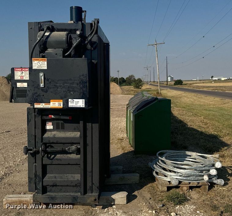 image for item DV2839 Refuse equipment