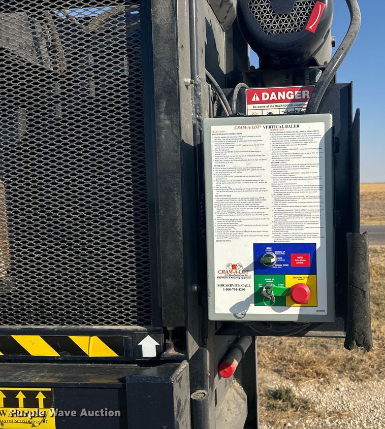 image for item DV2839 Refuse equipment