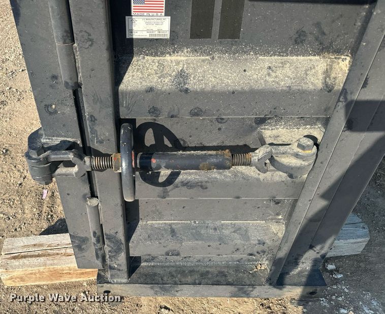 image for item DV2839 Refuse equipment