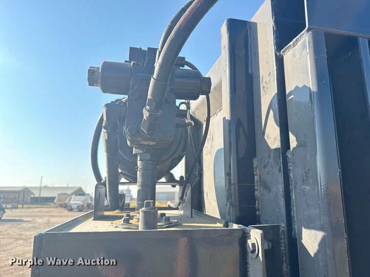 image for item DV2839 Refuse equipment