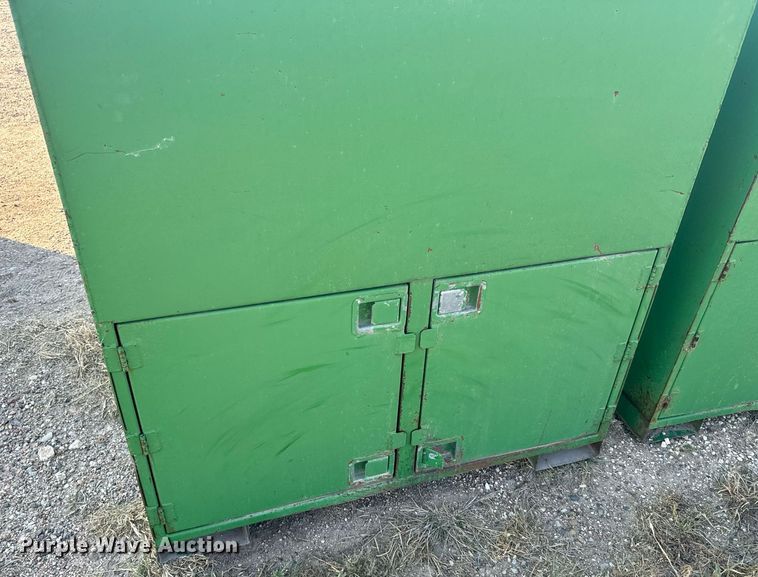 image for item DV2839 Refuse equipment