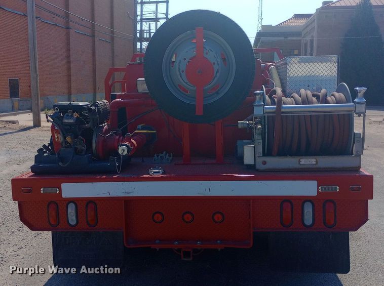 image for item DW0781 2004 Ford  F450 brush fire truck