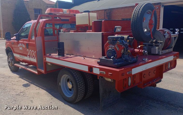 image for item DW0781 2004 Ford  F450 brush fire truck