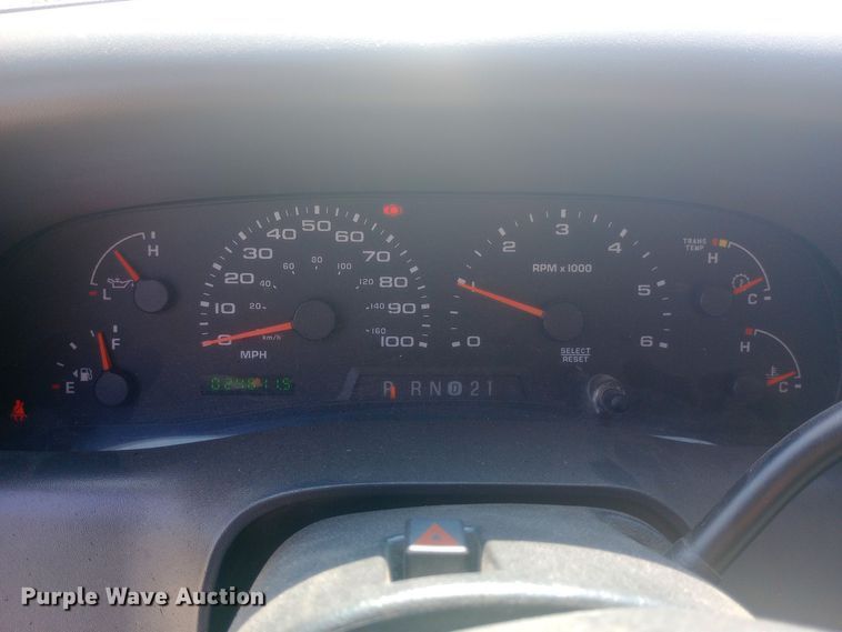 image for item DW0781 2004 Ford  F450 brush fire truck