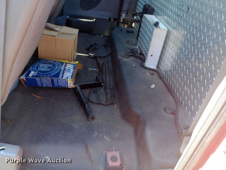 image for item DW0781 2004 Ford  F450 brush fire truck