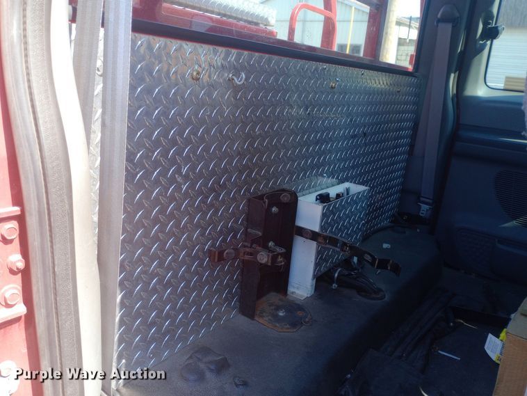 image for item DW0781 2004 Ford  F450 brush fire truck