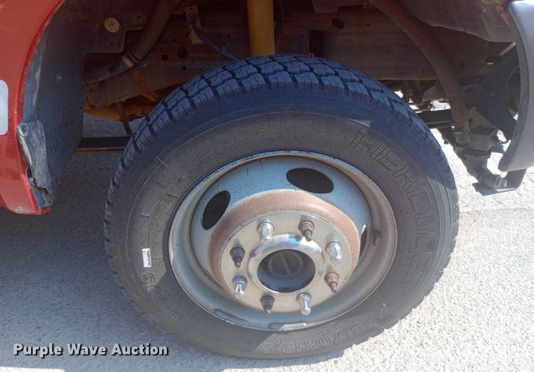 image for item DW0781 2004 Ford  F450 brush fire truck