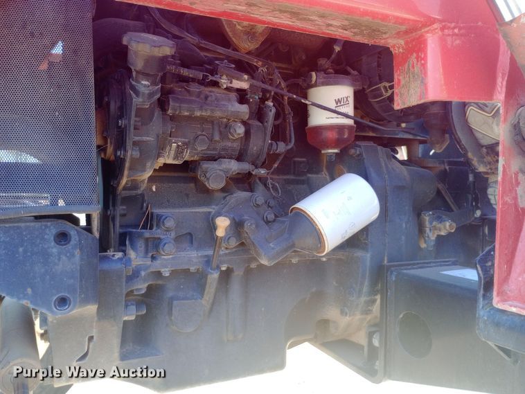 image for item DW0787 Massey Ferguson 1040 tractor