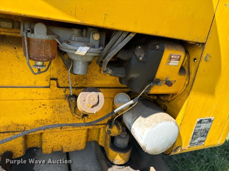 image for item DX1390 2003 Onan J120-S generator