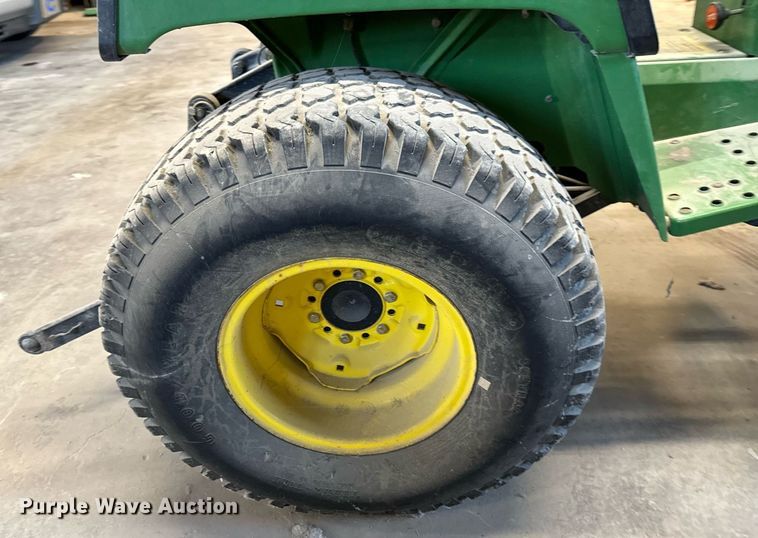 image for item DX1391 1994 John Deere 855 tractor