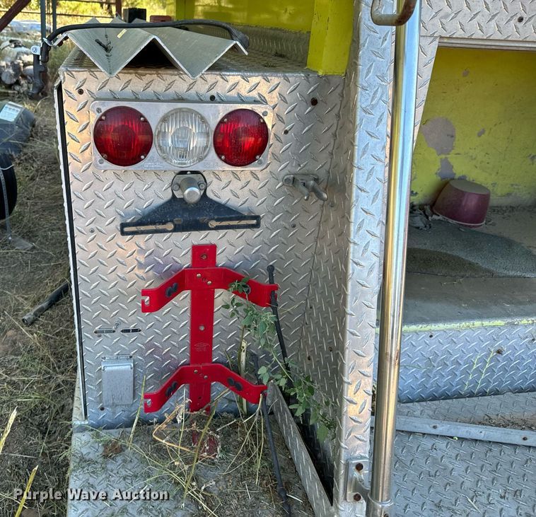 image for item DX1395 Saulsbury fire truck bed