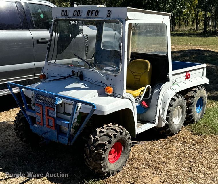image for item DX1397 2001 John Deere Gator utility vehicle