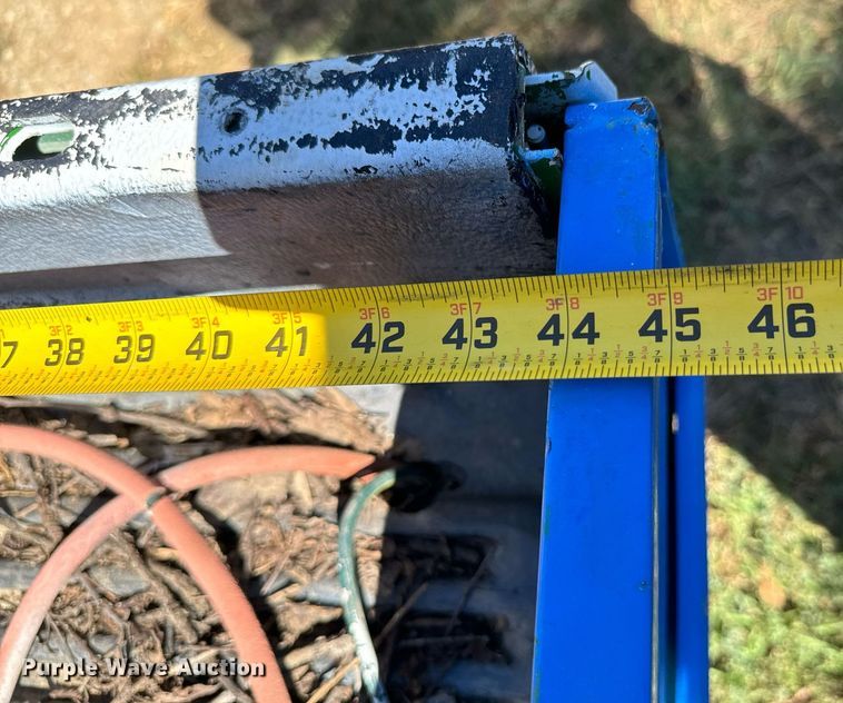 image for item DX1397 2001 John Deere Gator utility vehicle