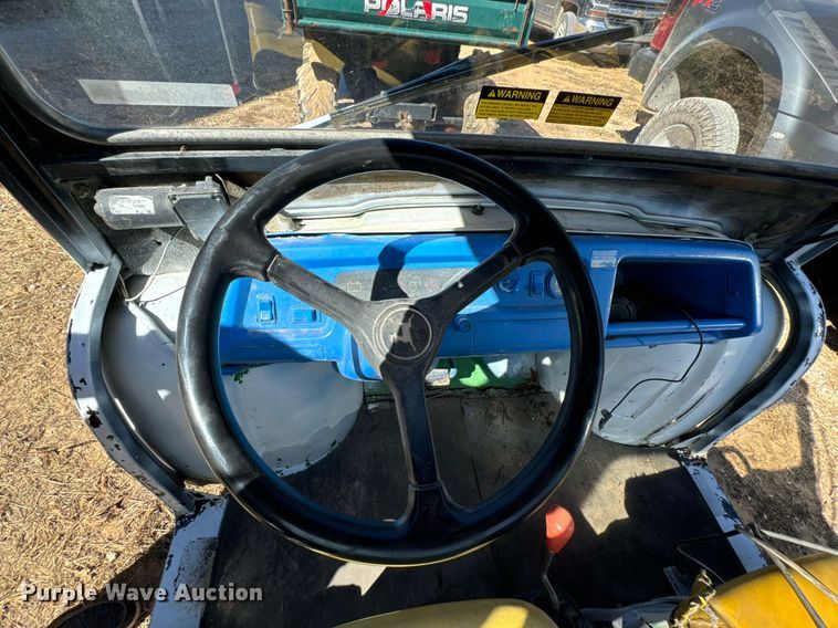 image for item DX1397 2001 John Deere Gator utility vehicle