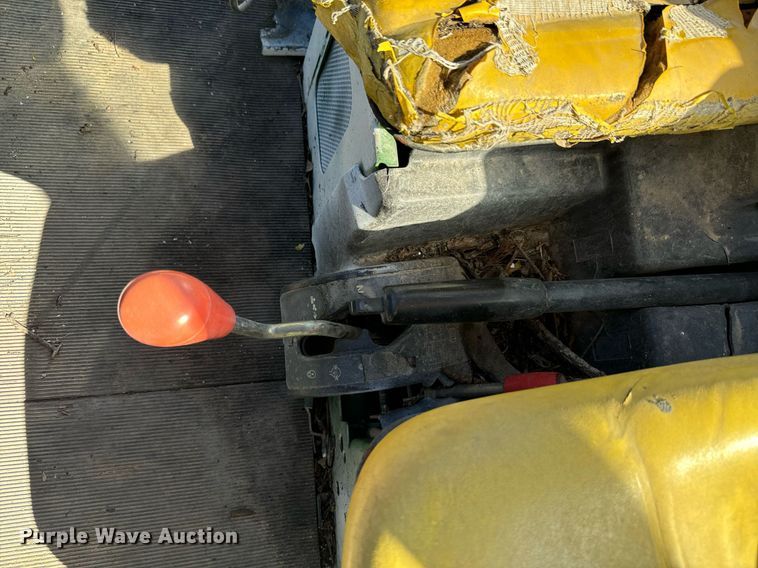 image for item DX1397 2001 John Deere Gator utility vehicle