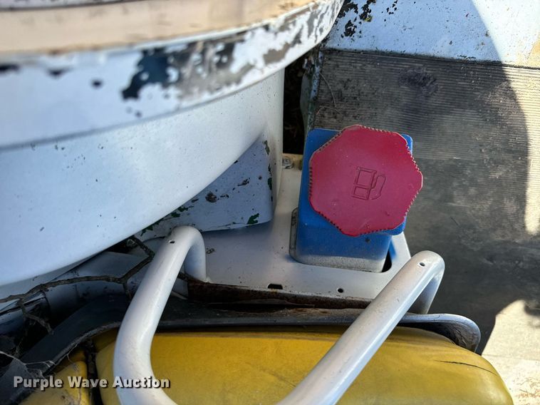 image for item DX1397 2001 John Deere Gator utility vehicle