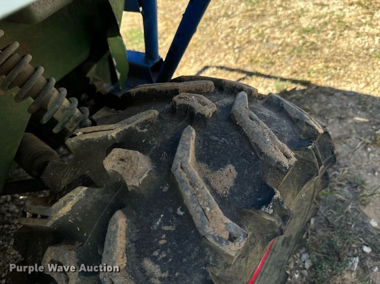 image for item DX1397 2001 John Deere Gator utility vehicle