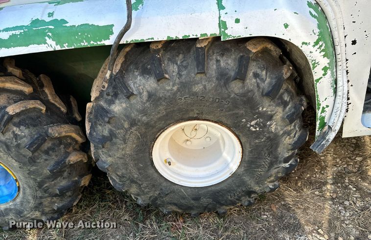 image for item DX1397 2001 John Deere Gator utility vehicle