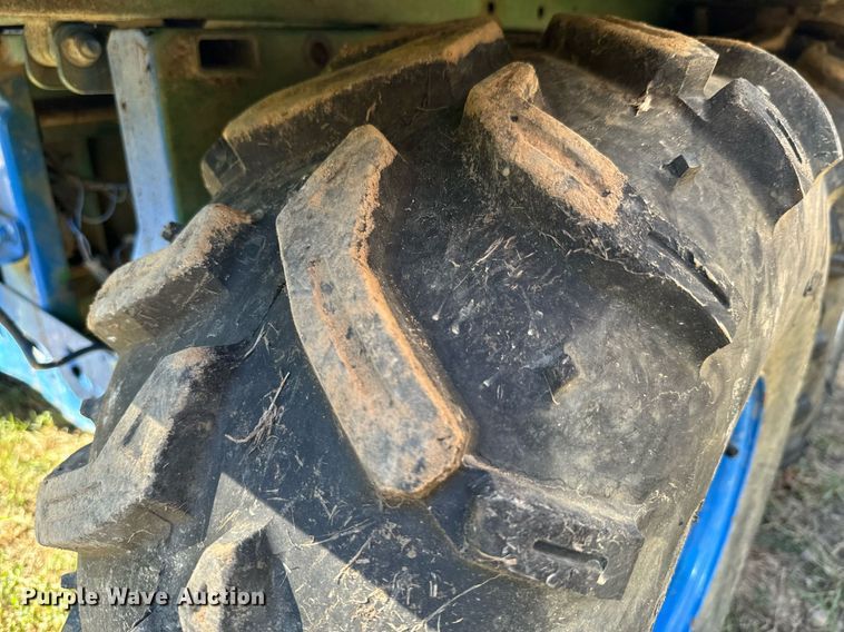 image for item DX1397 2001 John Deere Gator utility vehicle