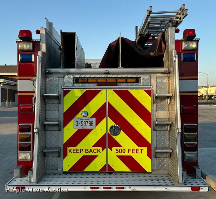 image for item DX1448 2005 HME 1872 pumper fire truck