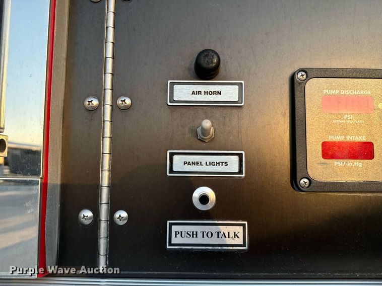 image for item DX1448 2005 HME 1872 pumper fire truck