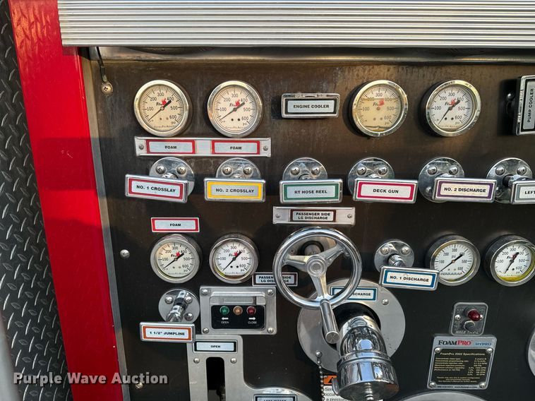 image for item DX1448 2005 HME 1872 pumper fire truck