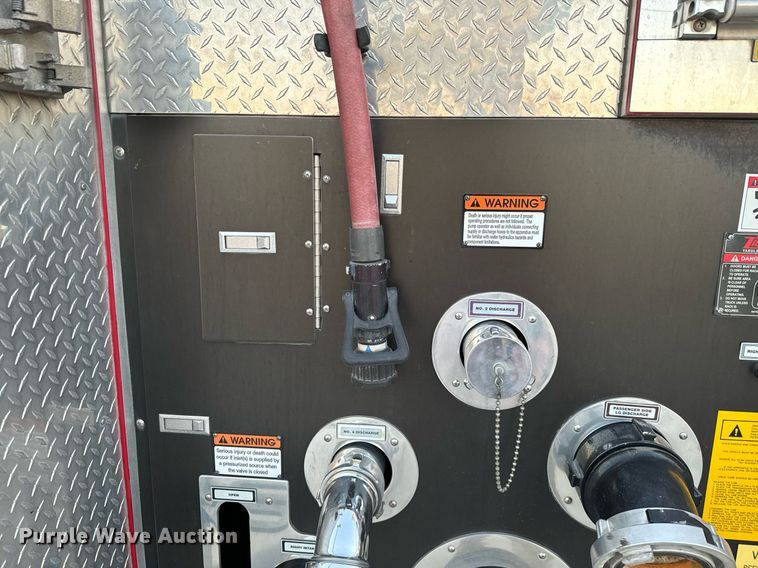 image for item DX1448 2005 HME 1872 pumper fire truck