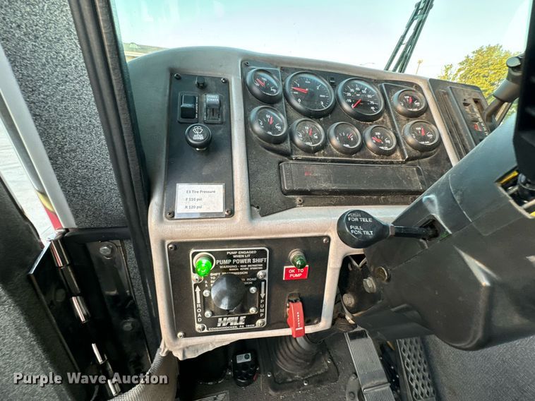 image for item DX1448 2005 HME 1872 pumper fire truck