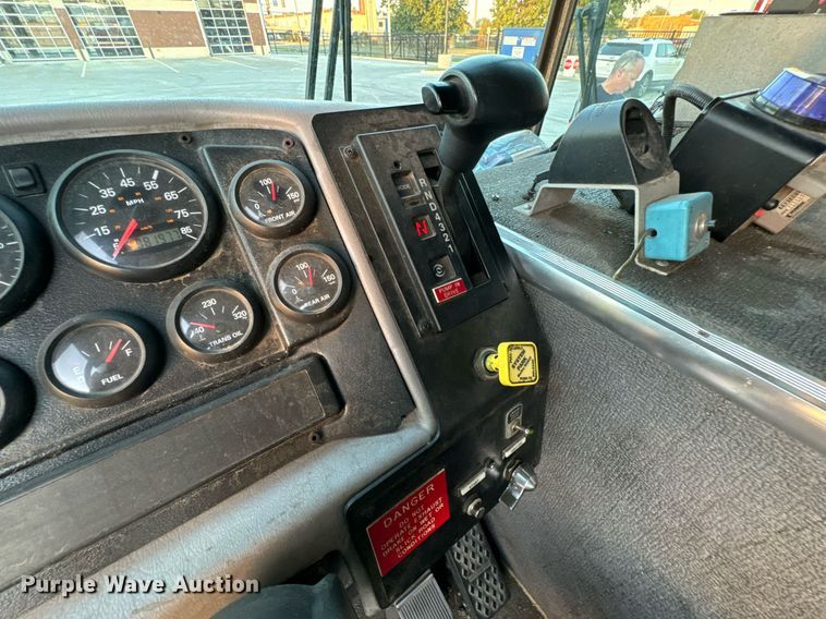 image for item DX1448 2005 HME 1872 pumper fire truck