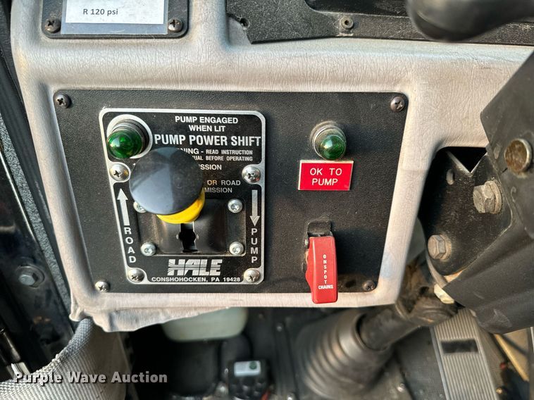 image for item DX1448 2005 HME 1872 pumper fire truck