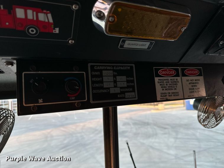 image for item DX1448 2005 HME 1872 pumper fire truck