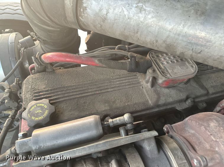 image for item DX1448 2005 HME 1872 pumper fire truck