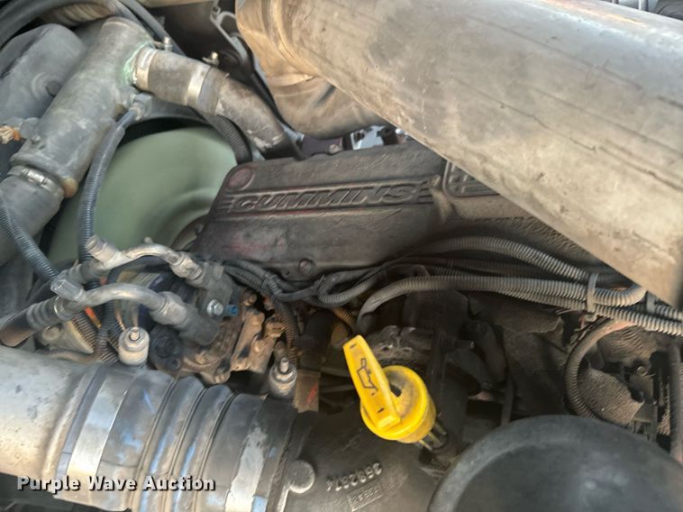 image for item DX1448 2005 HME 1872 pumper fire truck