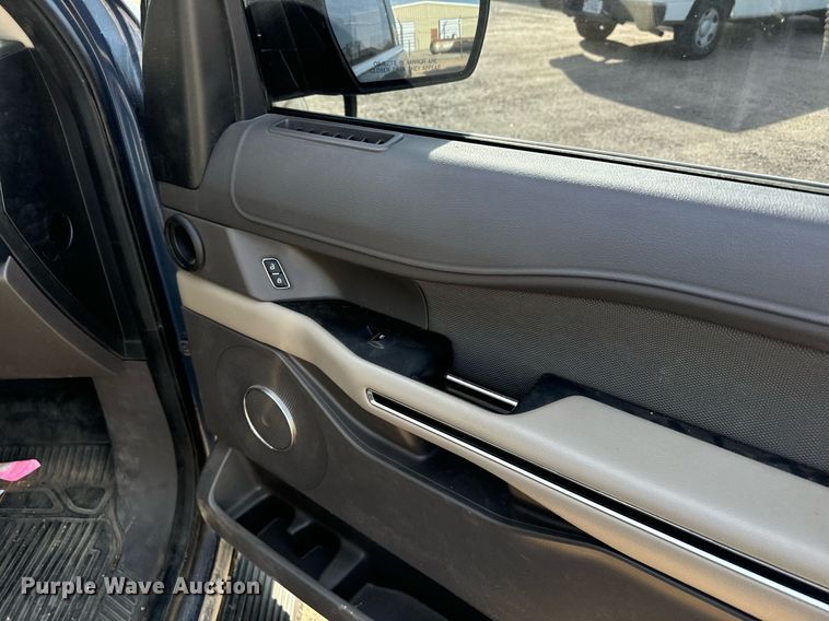 image for item DX3649 2020 Ford Expedition  SUV