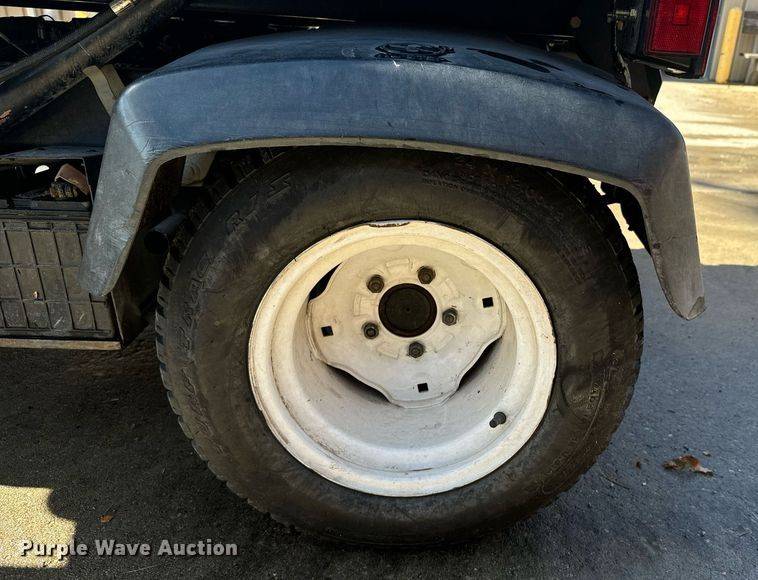 image for item DX3657 Toro Workman 3200 utility vehicle