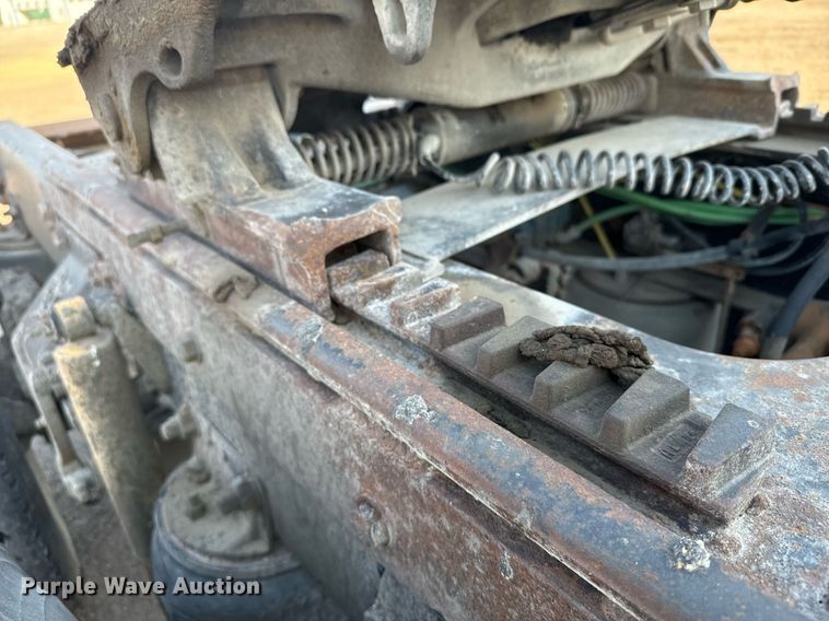 image for item DX3664 1997 Ford LT9000 semi truck