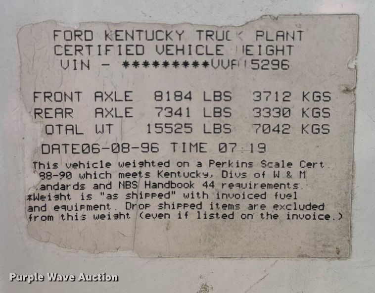 image for item DX3664 1997 Ford LT9000 semi truck