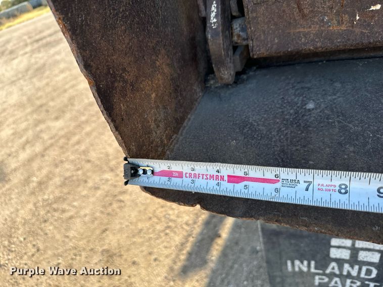 image for item DX3665 1996 Ford  L8000 dump truck