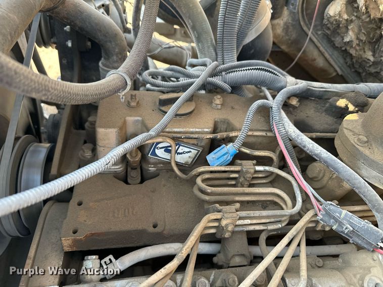 image for item DX3665 1996 Ford  L8000 dump truck