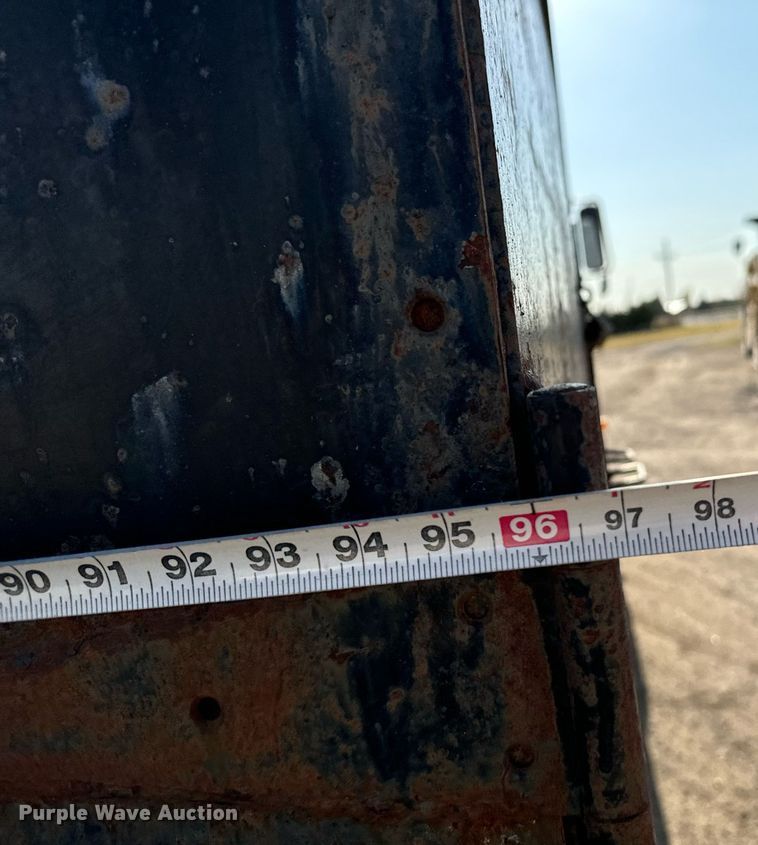 image for item DX3666 1975 Ford 8000 winch truck