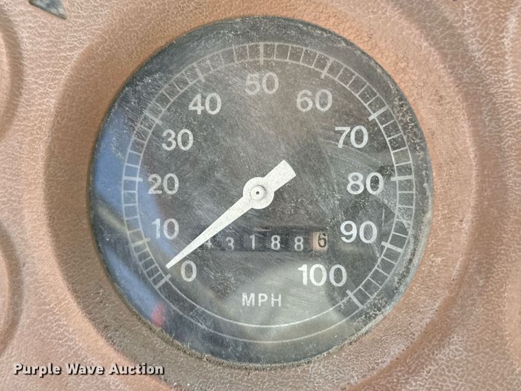 image for item DX3666 1975 Ford 8000 winch truck