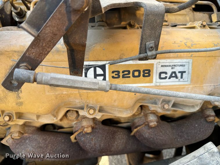 image for item DX3666 1975 Ford 8000 winch truck