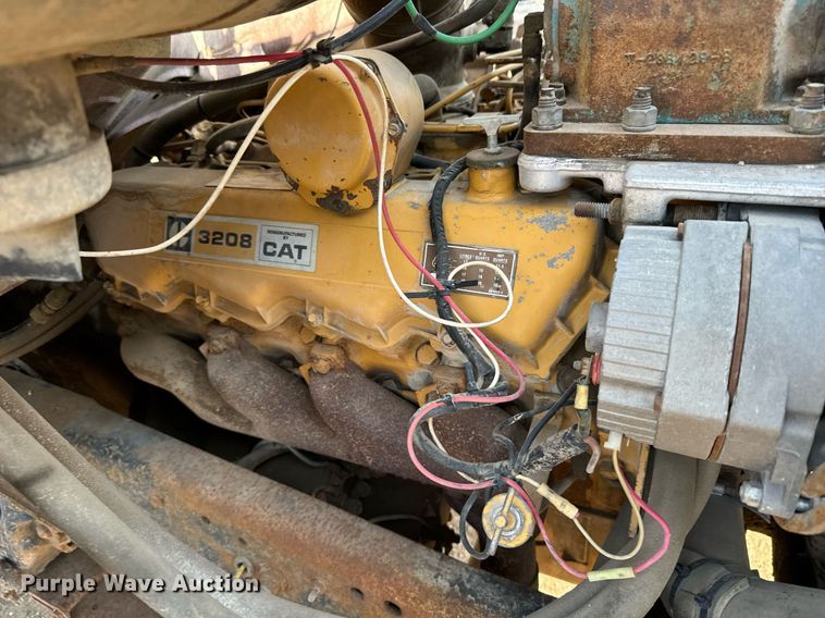 image for item DX3666 1975 Ford 8000 winch truck