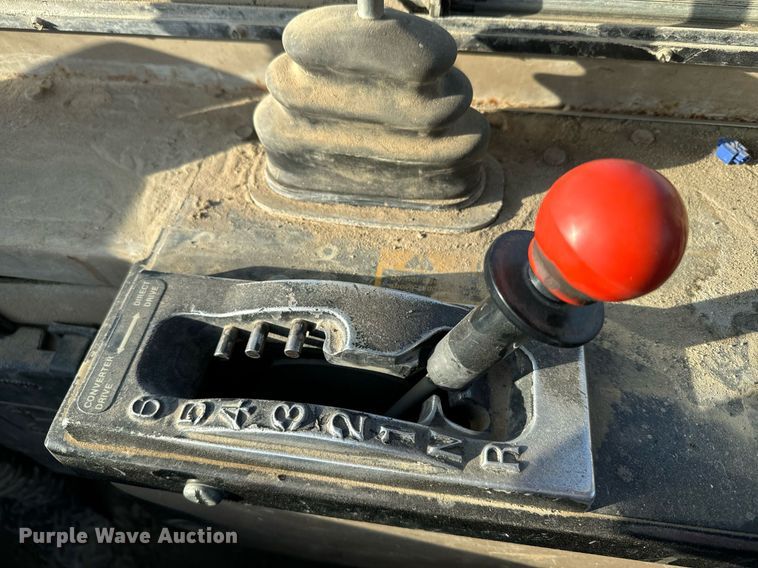 image for item DX3667 1995 John Deere 862B elevating scraper