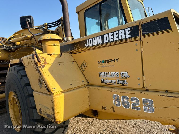 image for item DX3667 1995 John Deere 862B elevating scraper